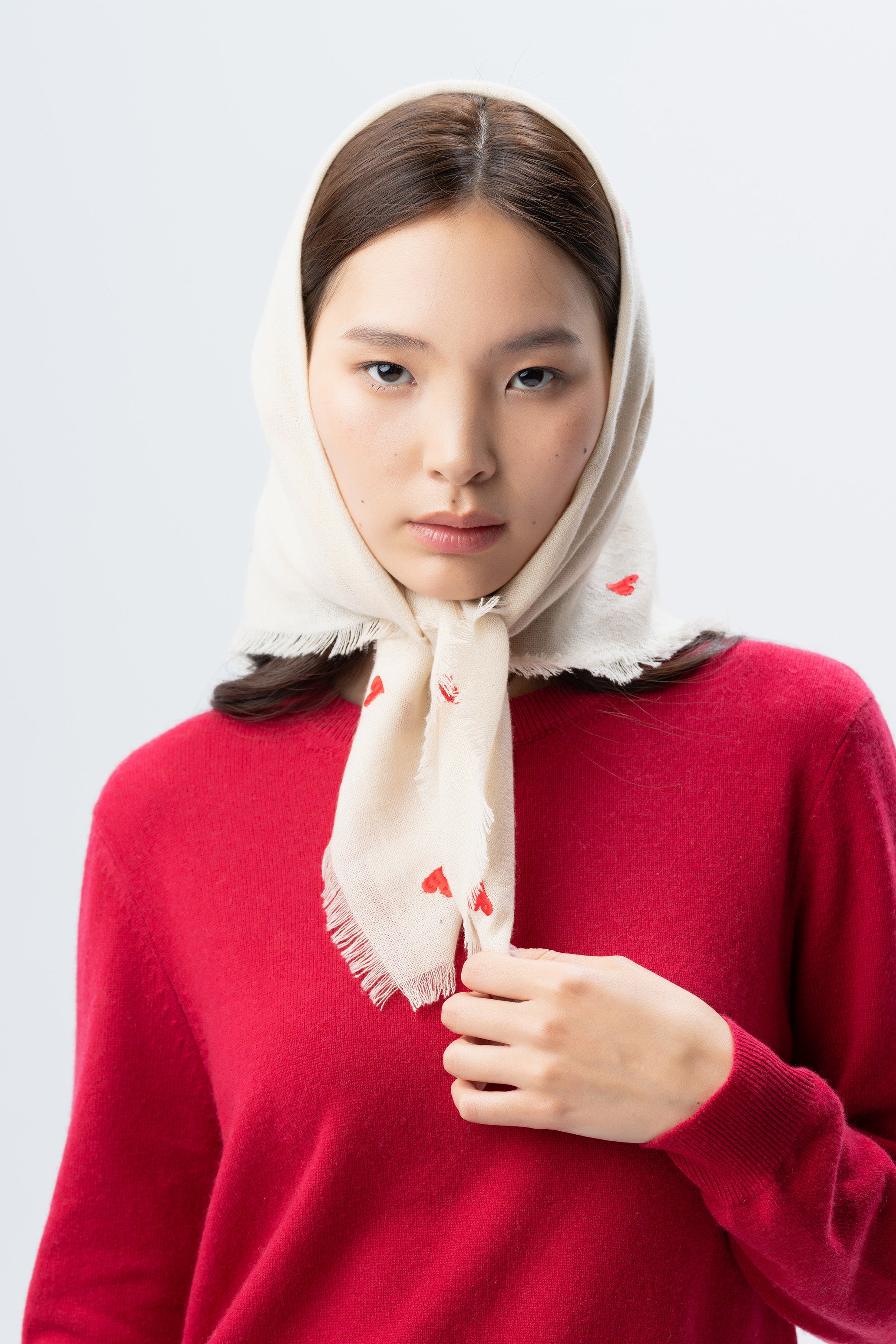 Atoz Heart Embroidered Cashmere Scarf