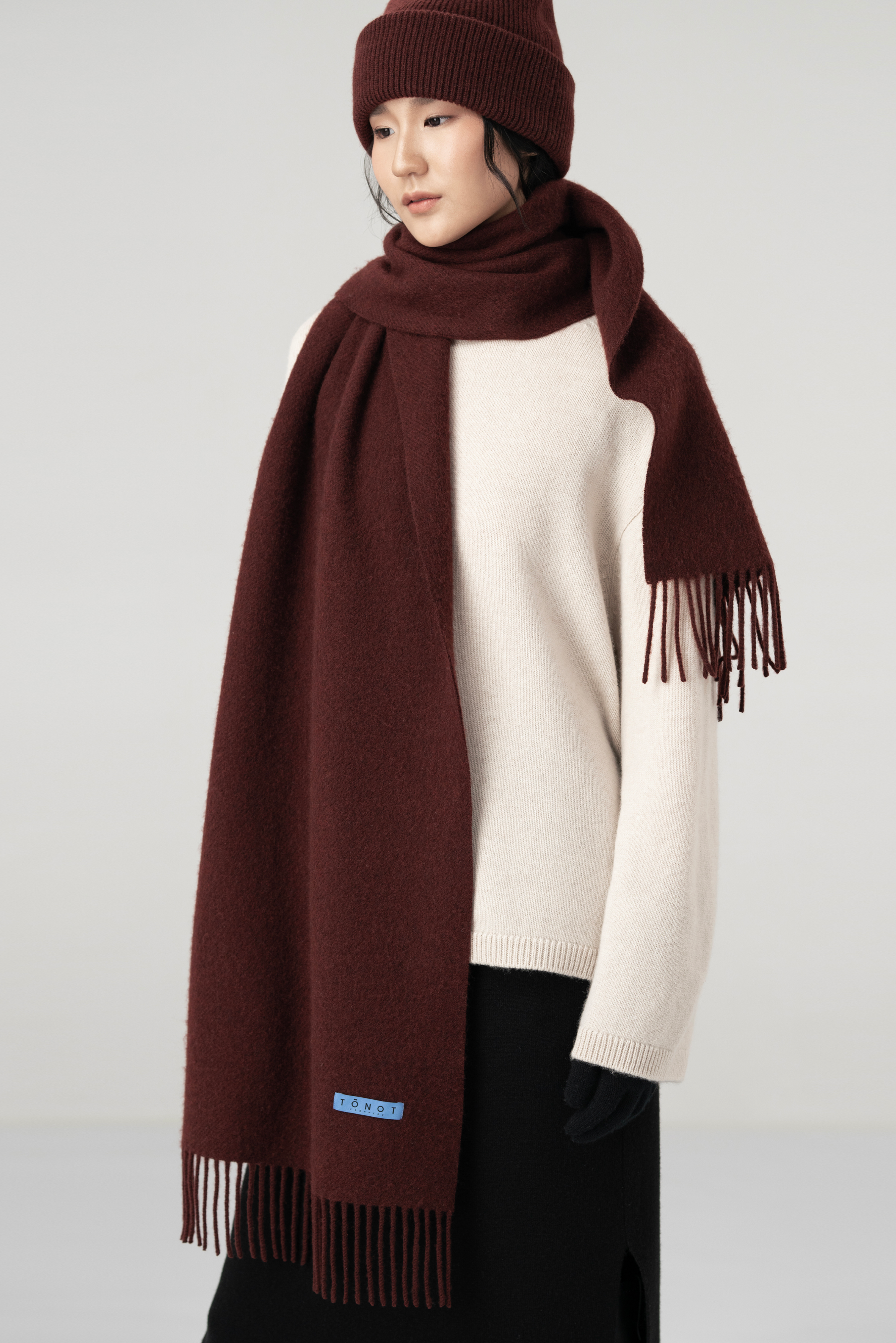 Tonot Plush Burgundy Cashmere Scarf