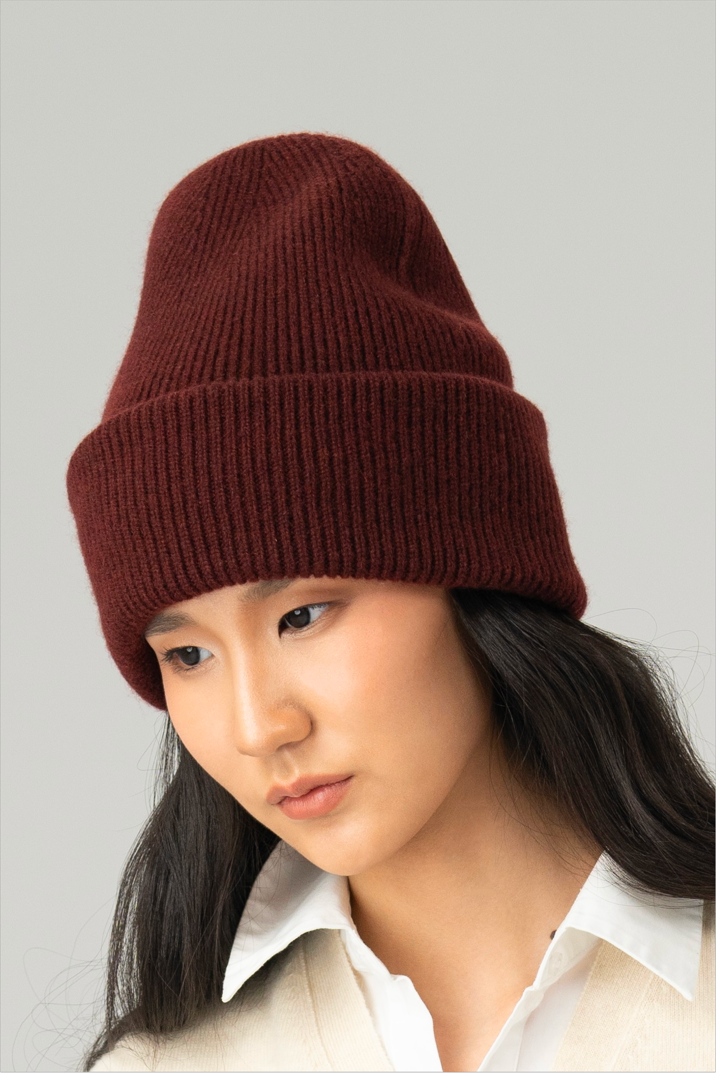 Tonot Cashmere Burgundy Beanie