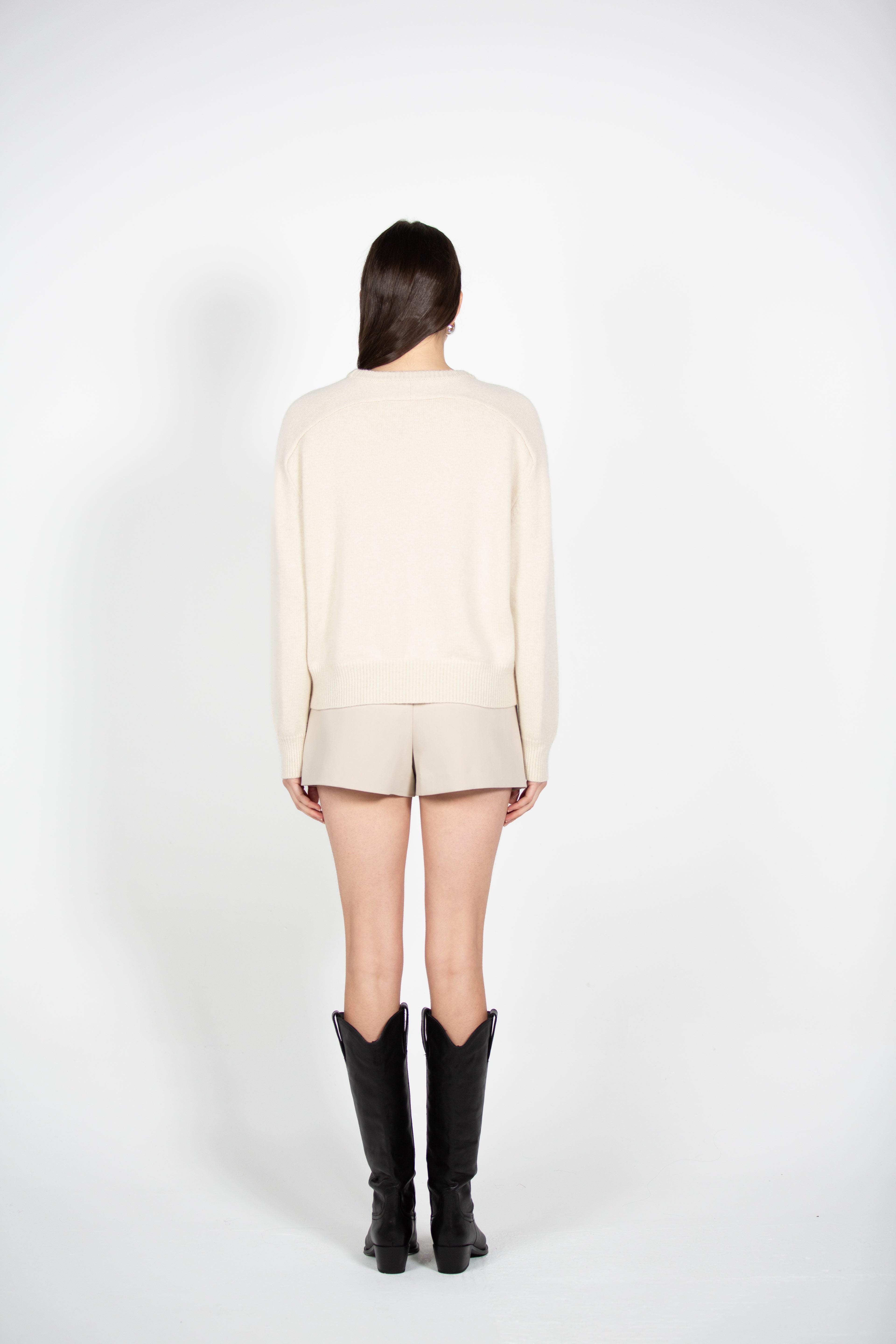 Tonot's Cream Lightweight Sweater