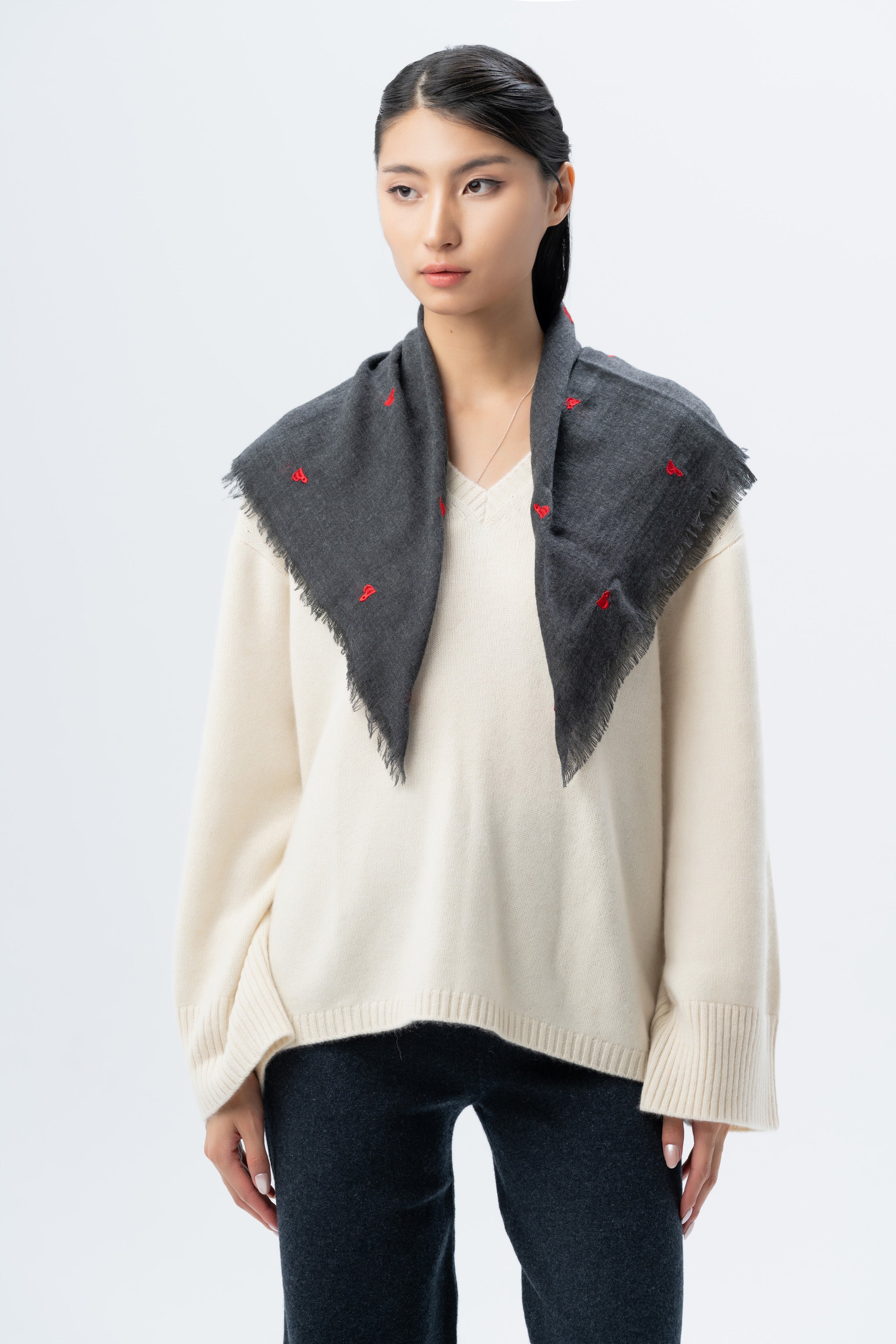 Atoz Heart Embroidered Cashmere Scarf