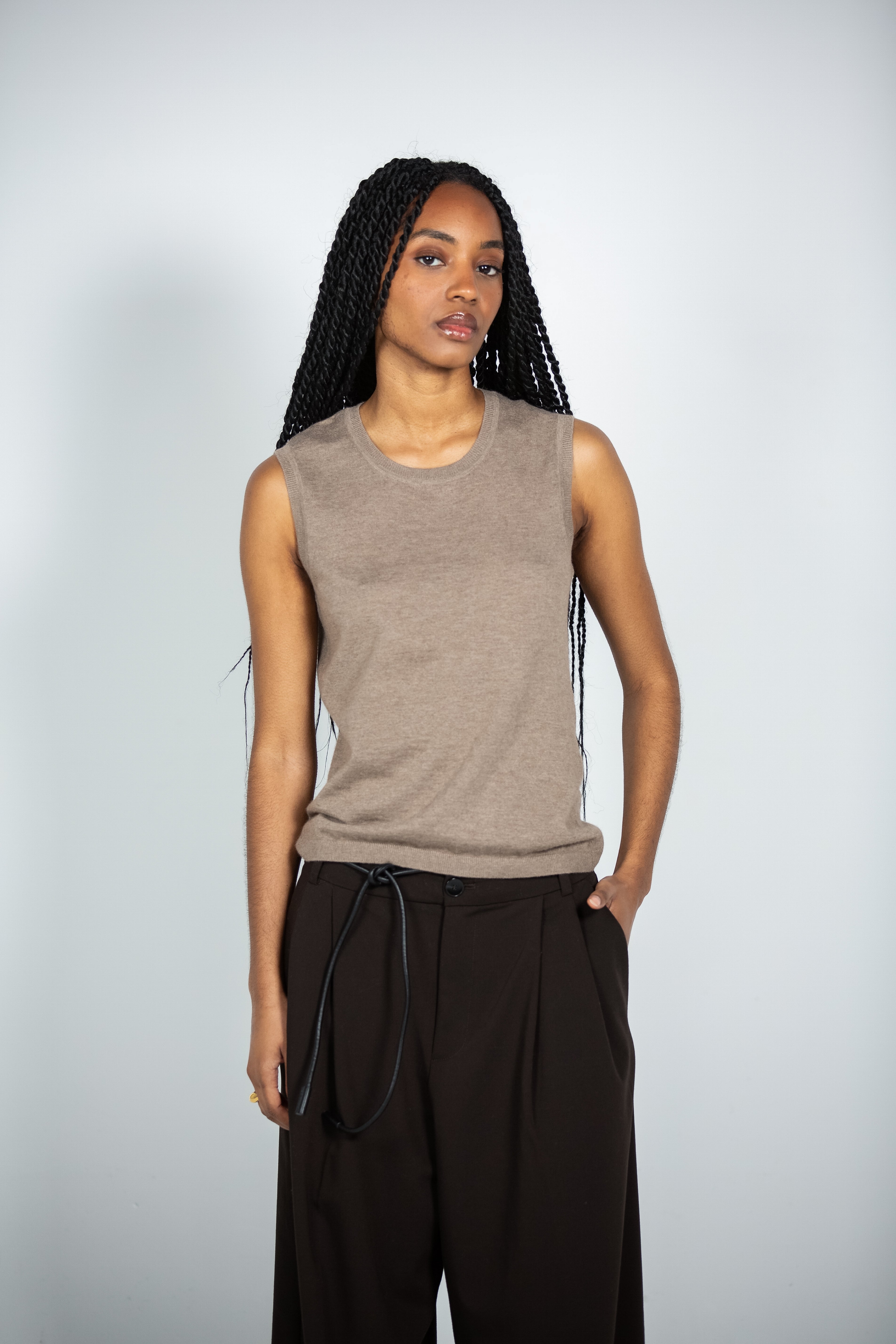 Buuvee's Brown Top