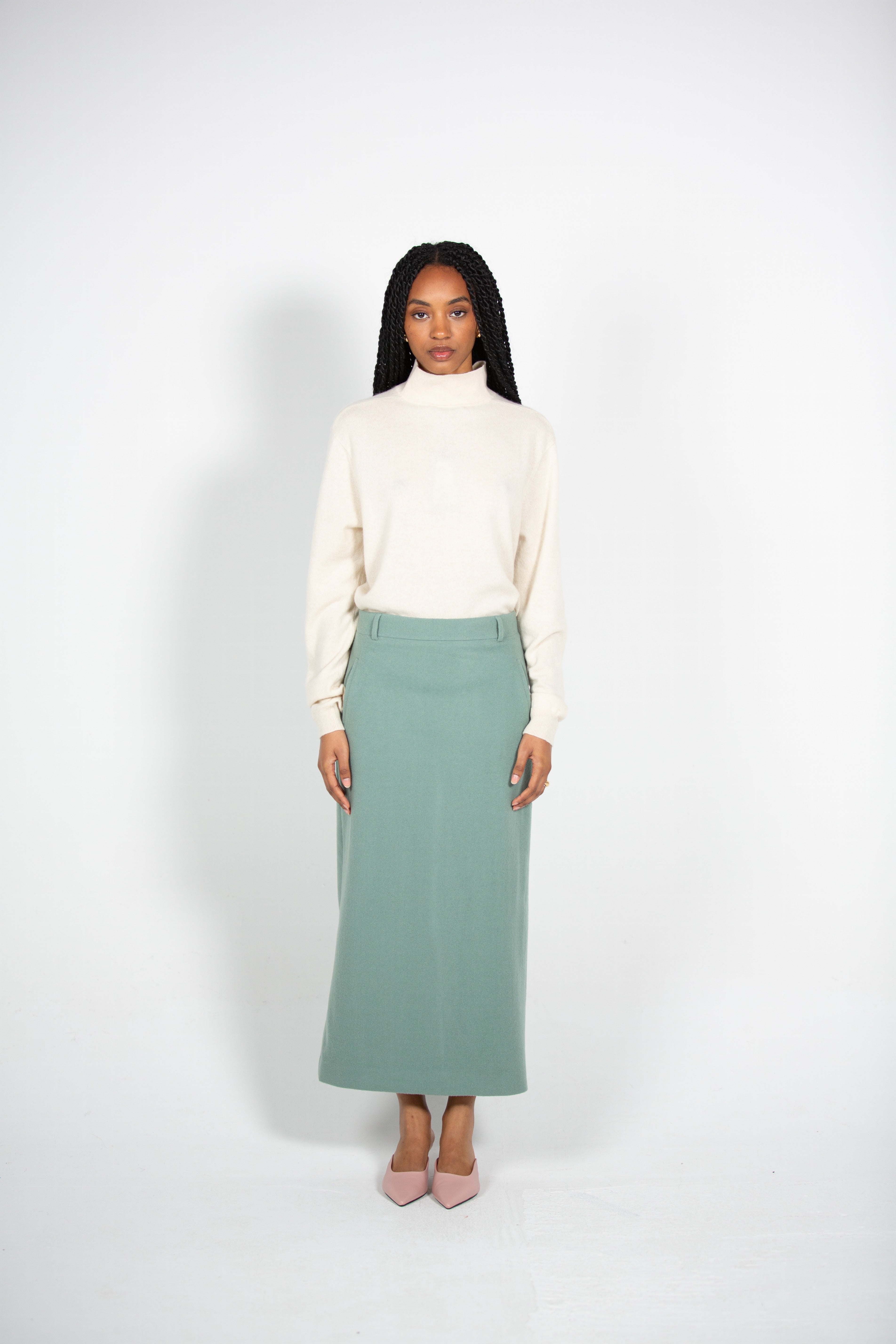 Noemi's Green Skirt