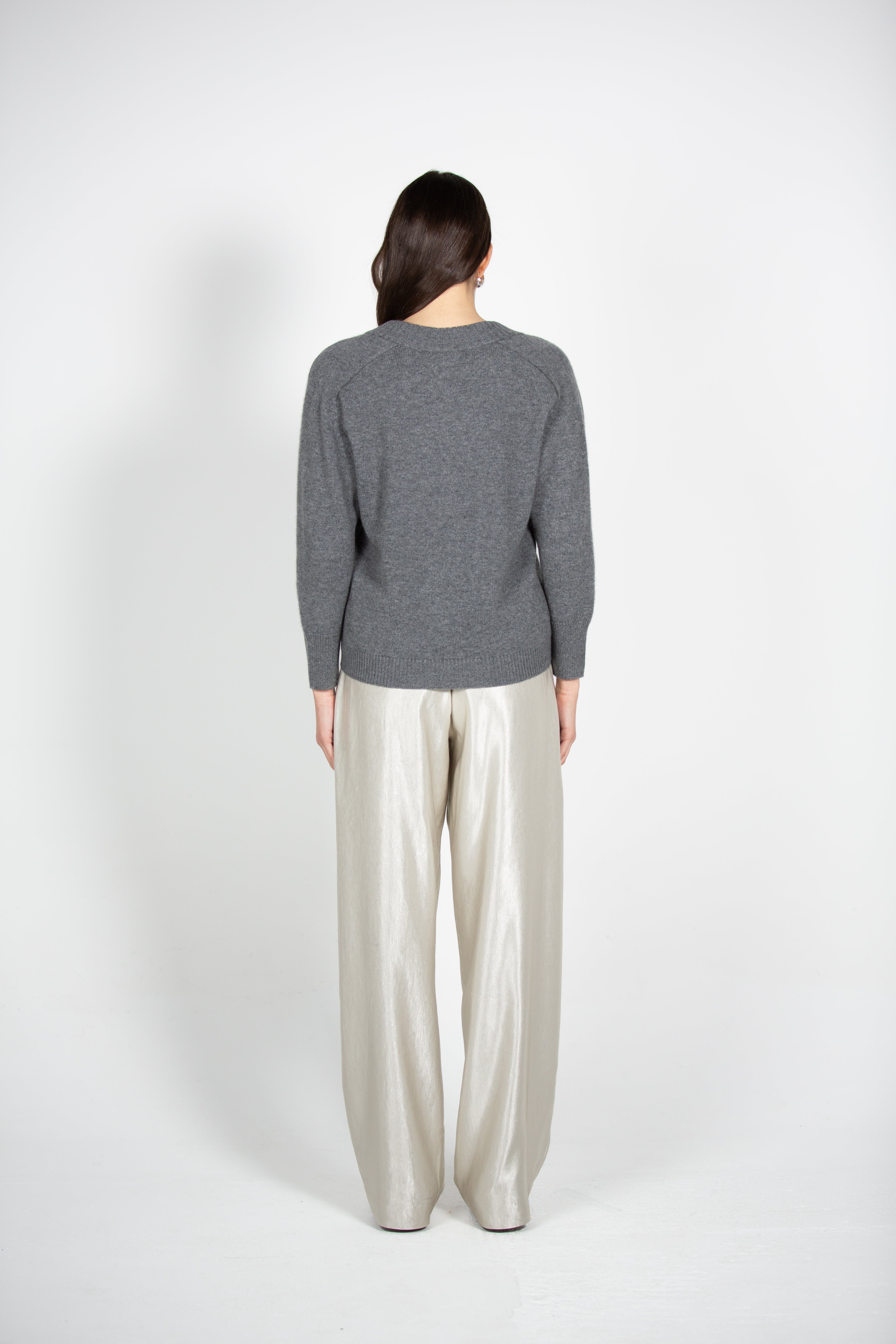 Noemi's V-Neck Jumper